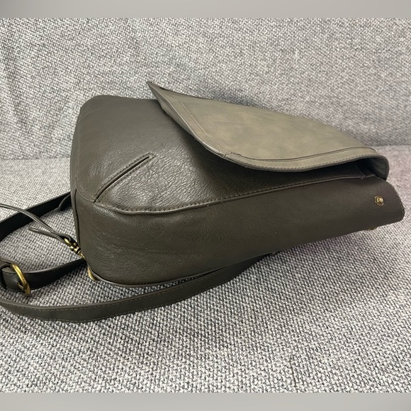 Universal Thread Olive and Dark Brown Women's Backpack - Picture 13 of 16